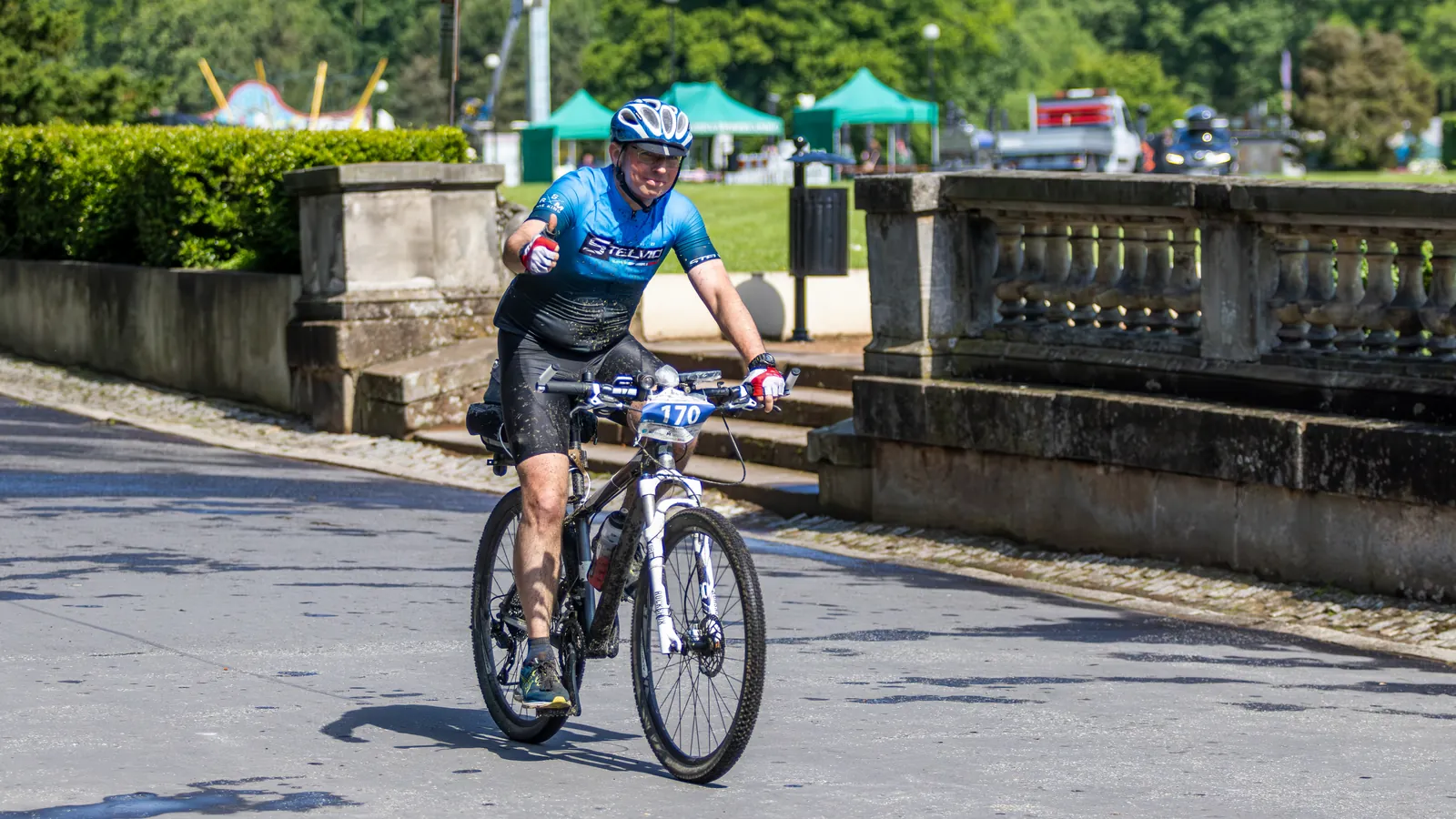 Kolarze na trasie Tour de GZM - reportaż z rajdu rowerowego
