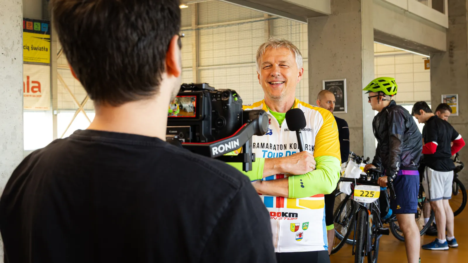 Uczestnicy trasy 100 km rajdu rowerowego Tour de GZM